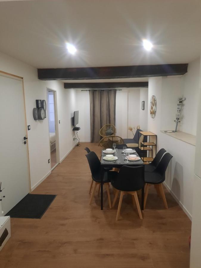 Le Refuge Du Bonheur Apartment Trevoux Exterior photo